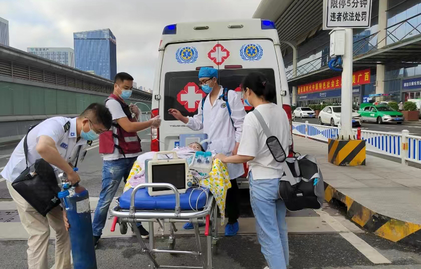 道真救护车出租公司